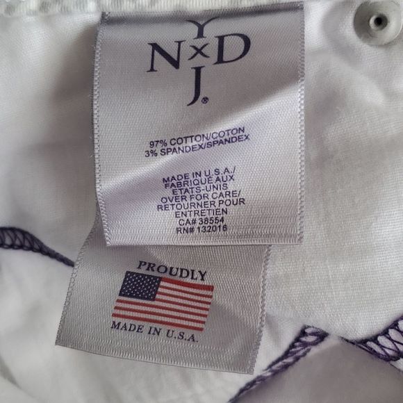 NWT - NYDJ White Patterned Ankle Pant - Picture 4 of 5